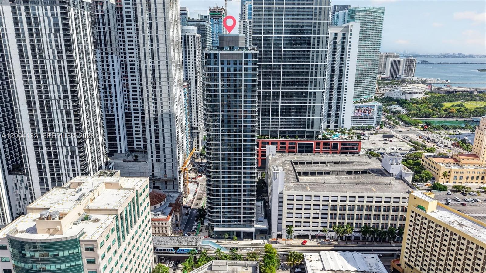 501 FIRST RESIDENCES - Residential