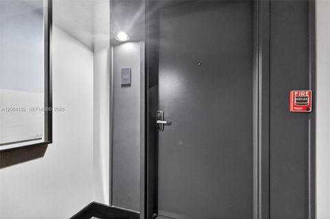 Tiny photo for 121 NE 5th Steet St #3313, Miami, FL 33132 (MLS # A12004132)