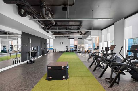 Tiny photo for 121 NE 5th Steet St #3313, Miami, FL 33132 (MLS # A12004132)