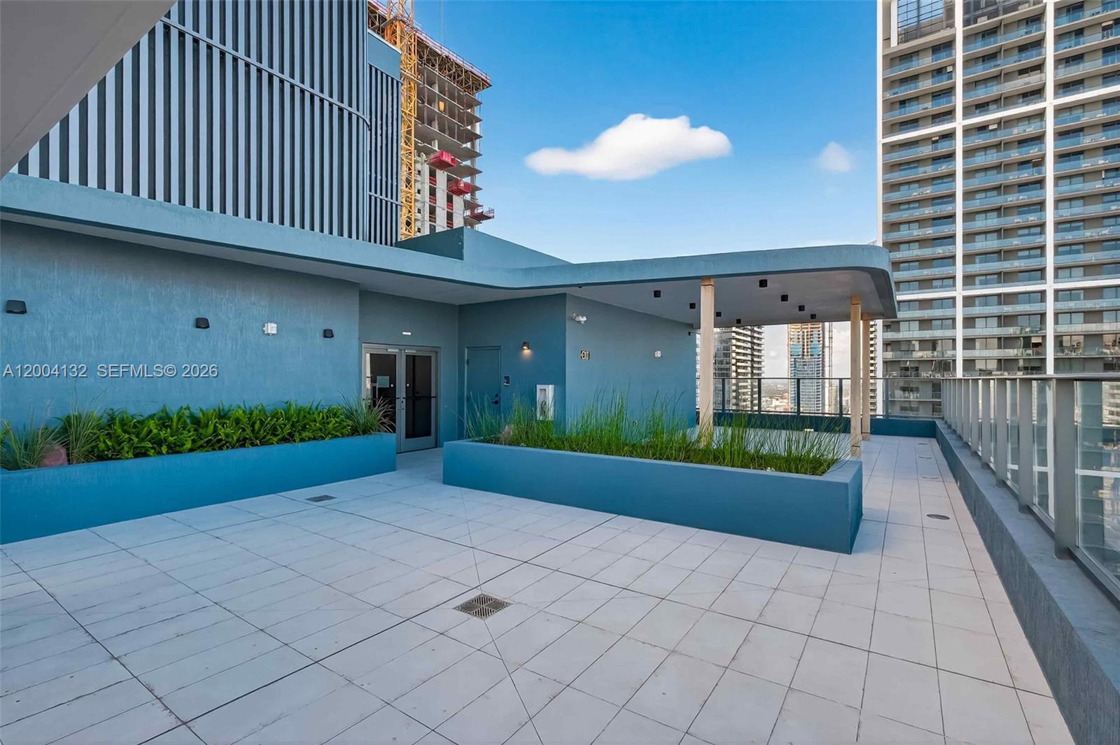 501 FIRST RESIDENCES - Residential