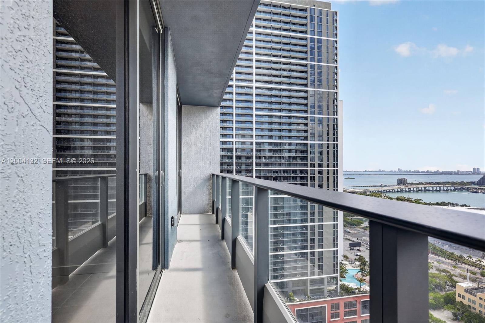 501 FIRST RESIDENCES - Residential