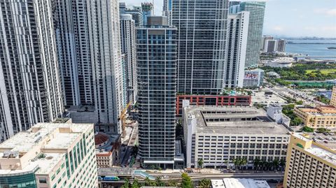Tiny photo for 121 NE 5th Steet St #3313, Miami, FL 33132 (MLS # A12004132)