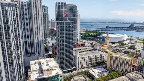 Tiny photo for 121 NE 5th Steet St #3313, Miami, FL 33132 (MLS # A12004132)