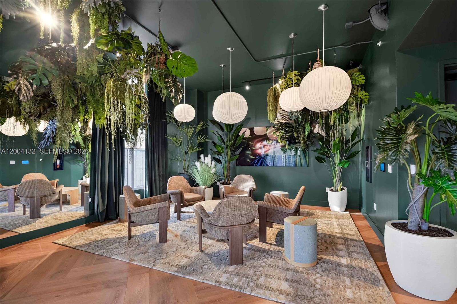 501 FIRST RESIDENCES - Residential