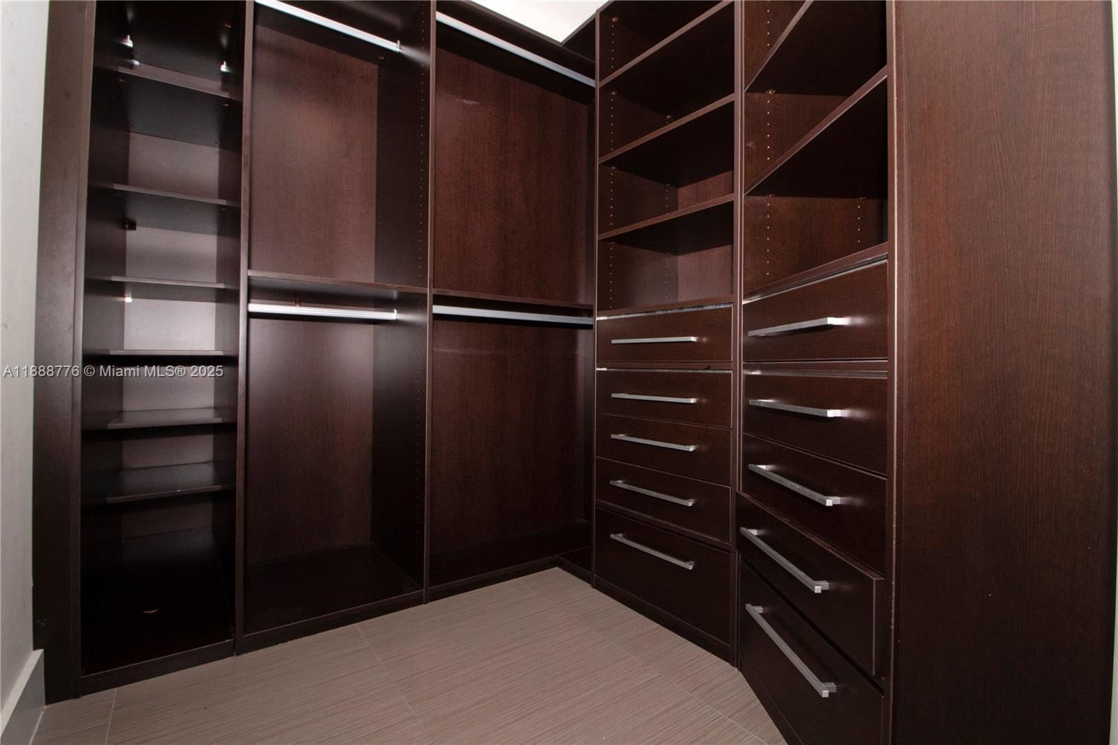TDR TOWER II CONDO - Residential Lease