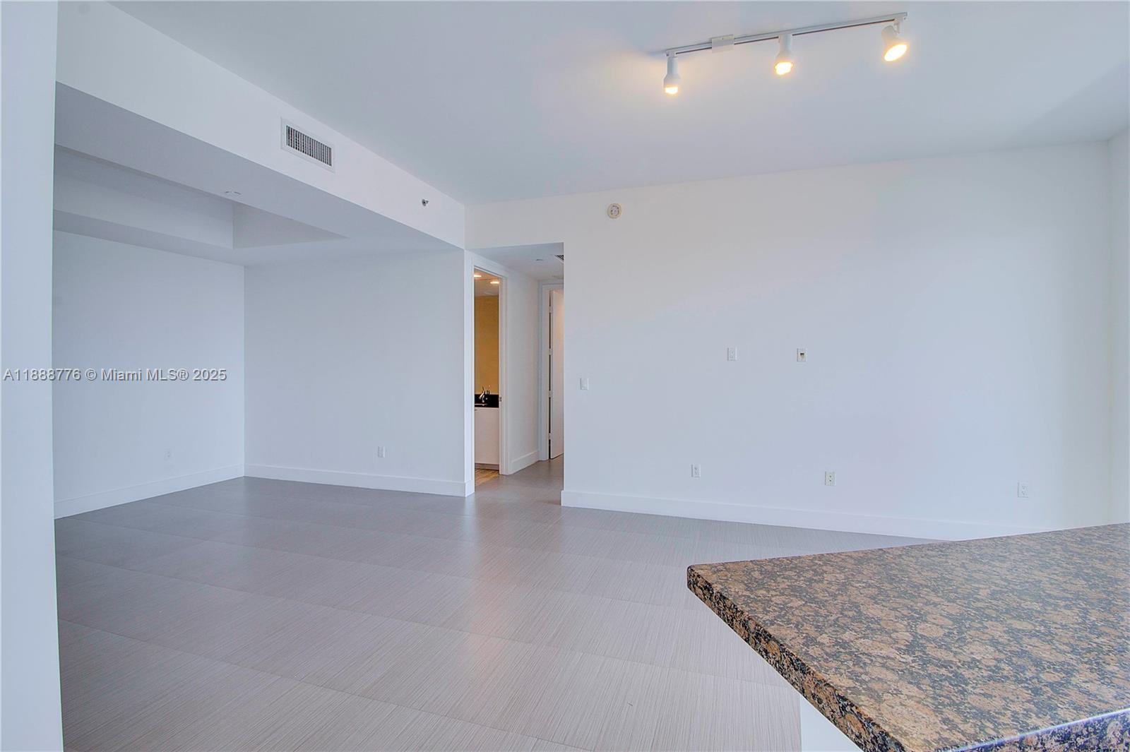 TDR TOWER II CONDO - Residential Lease