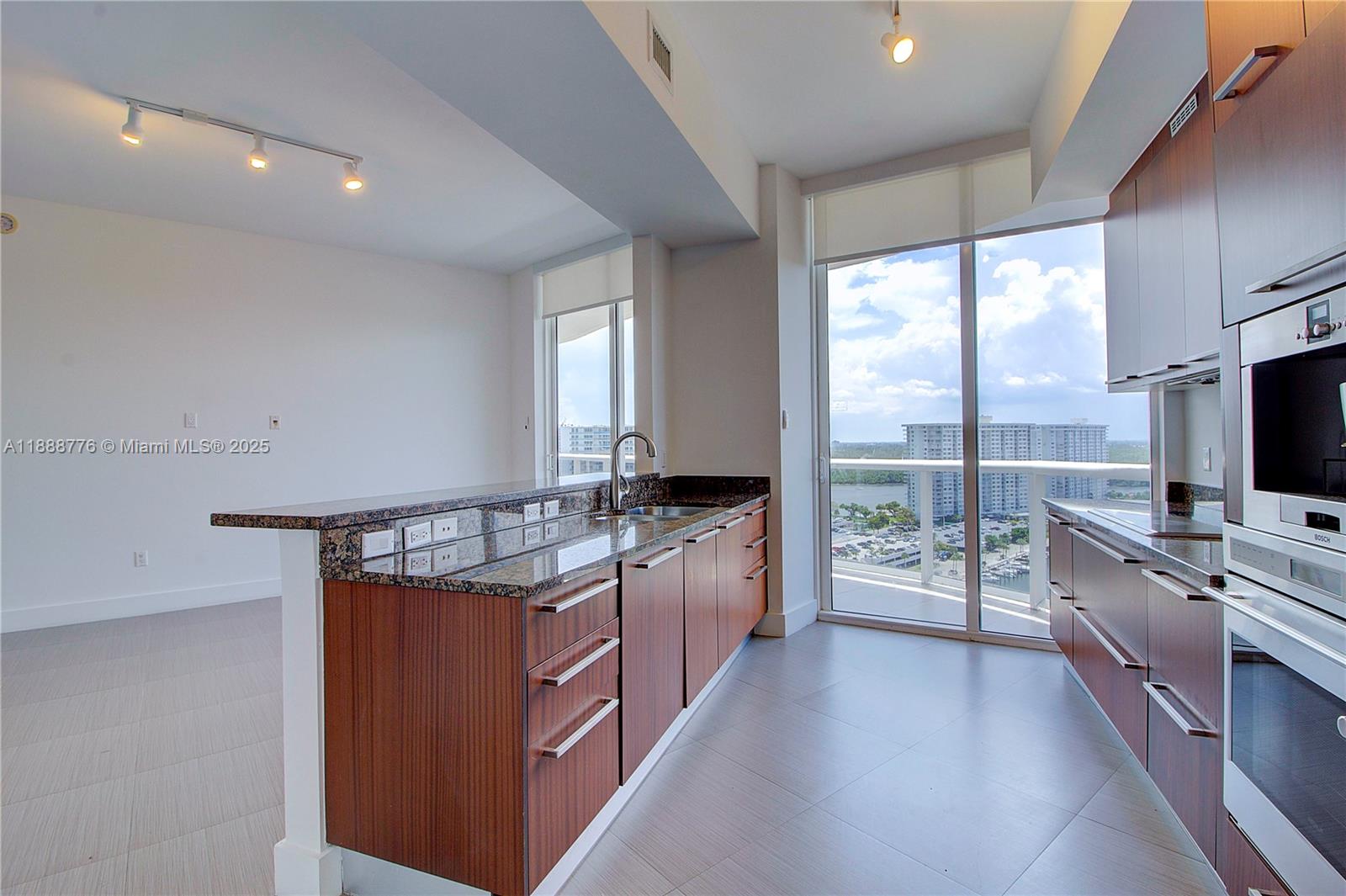 TDR TOWER II CONDO - Residential Lease
