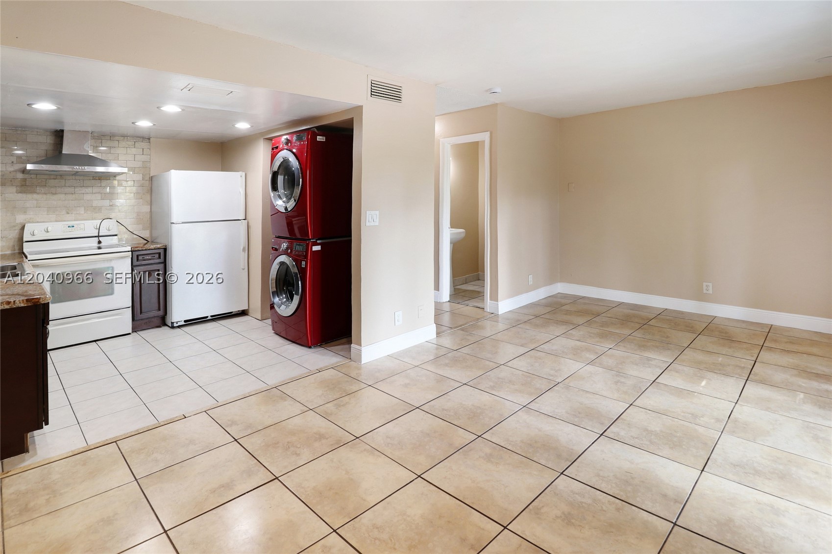 6336 Boulevard Of Champions 5