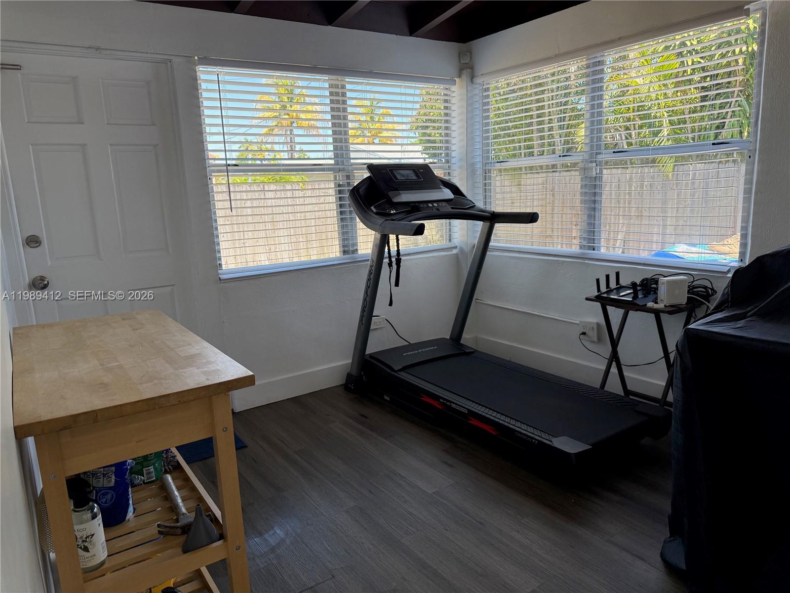 SUNSHINE MANOR - Residential