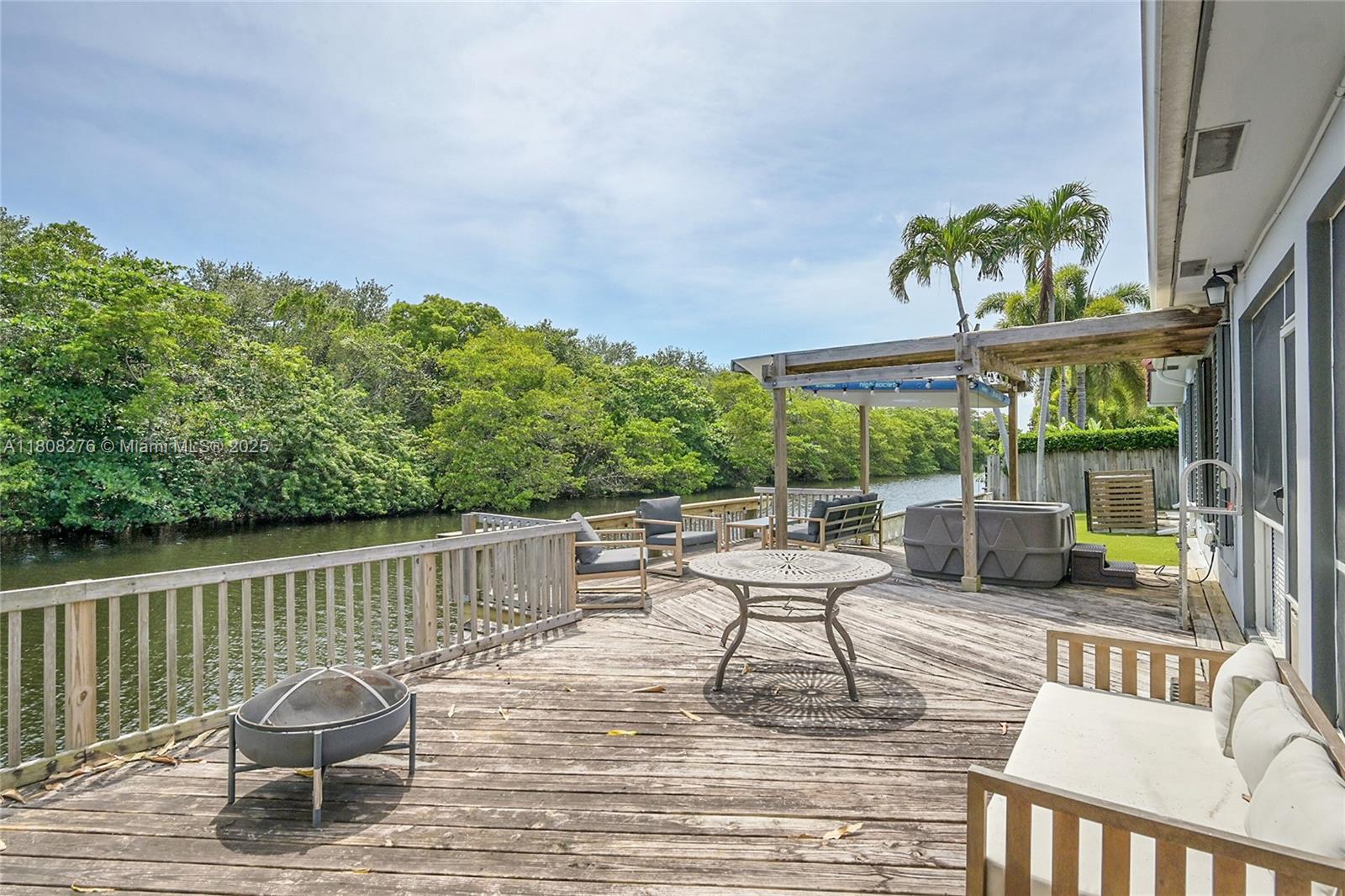 ROYAL PALM ACRES ELEVENTH - Residential