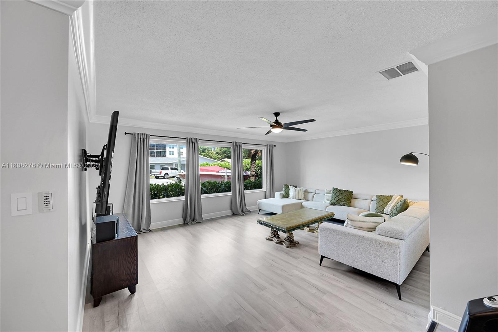 1716 NW 36th Ct