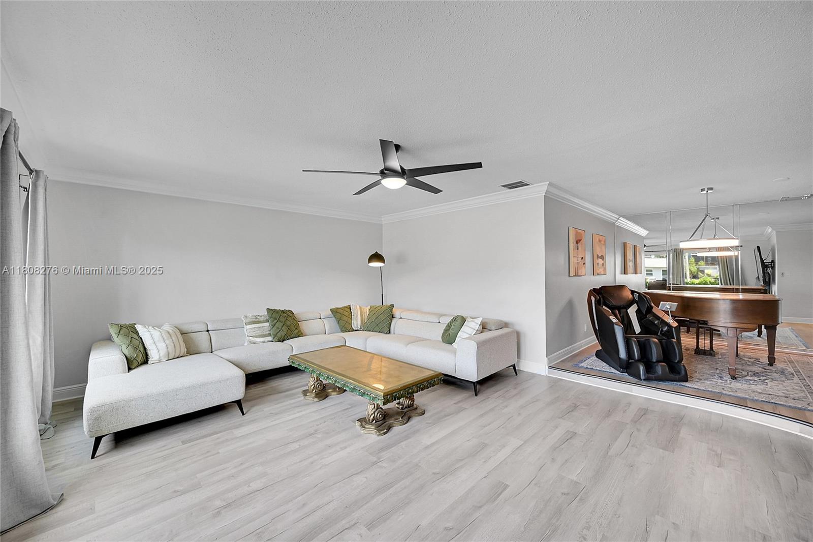 1716 NW 36th Ct