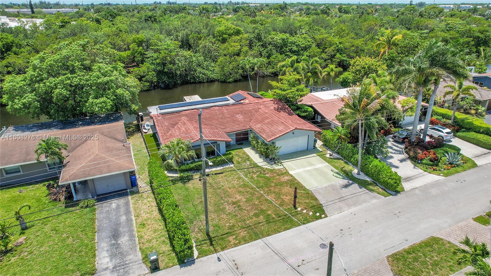 ROYAL PALM ACRES ELEVENTH - Residential
