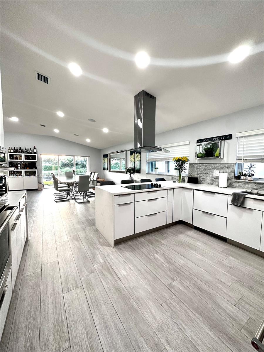 WINDSOR PALMS - Residential Lease