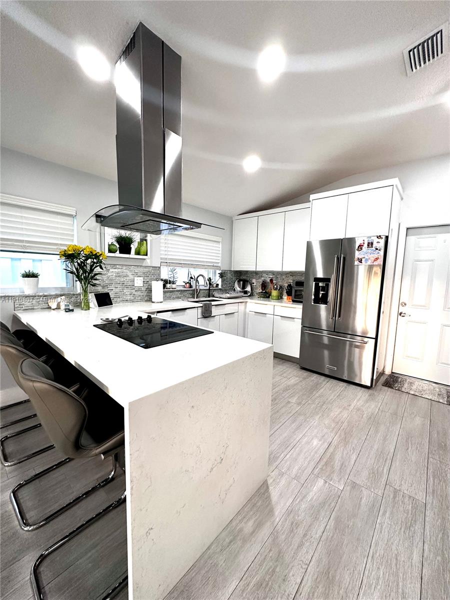 WINDSOR PALMS - Residential Lease