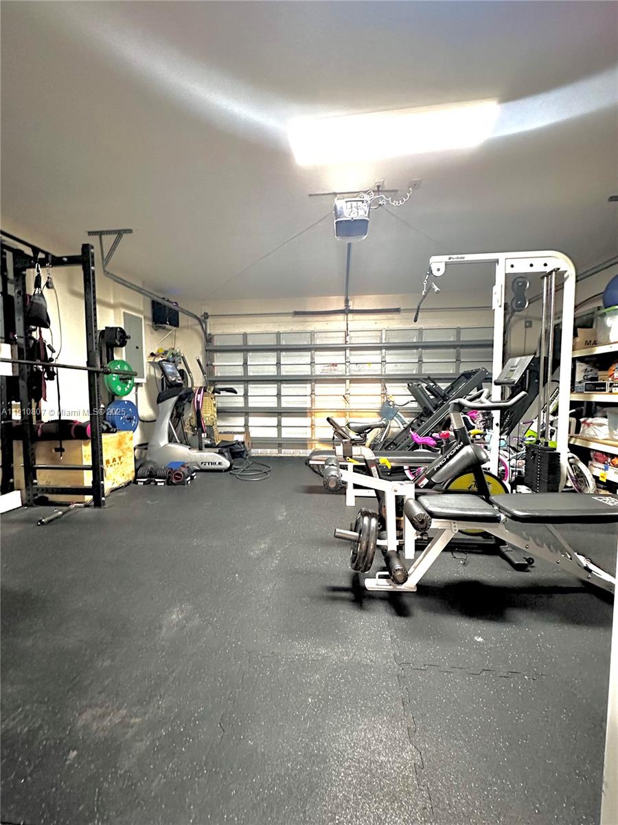 WINDSOR PALMS - Residential Lease