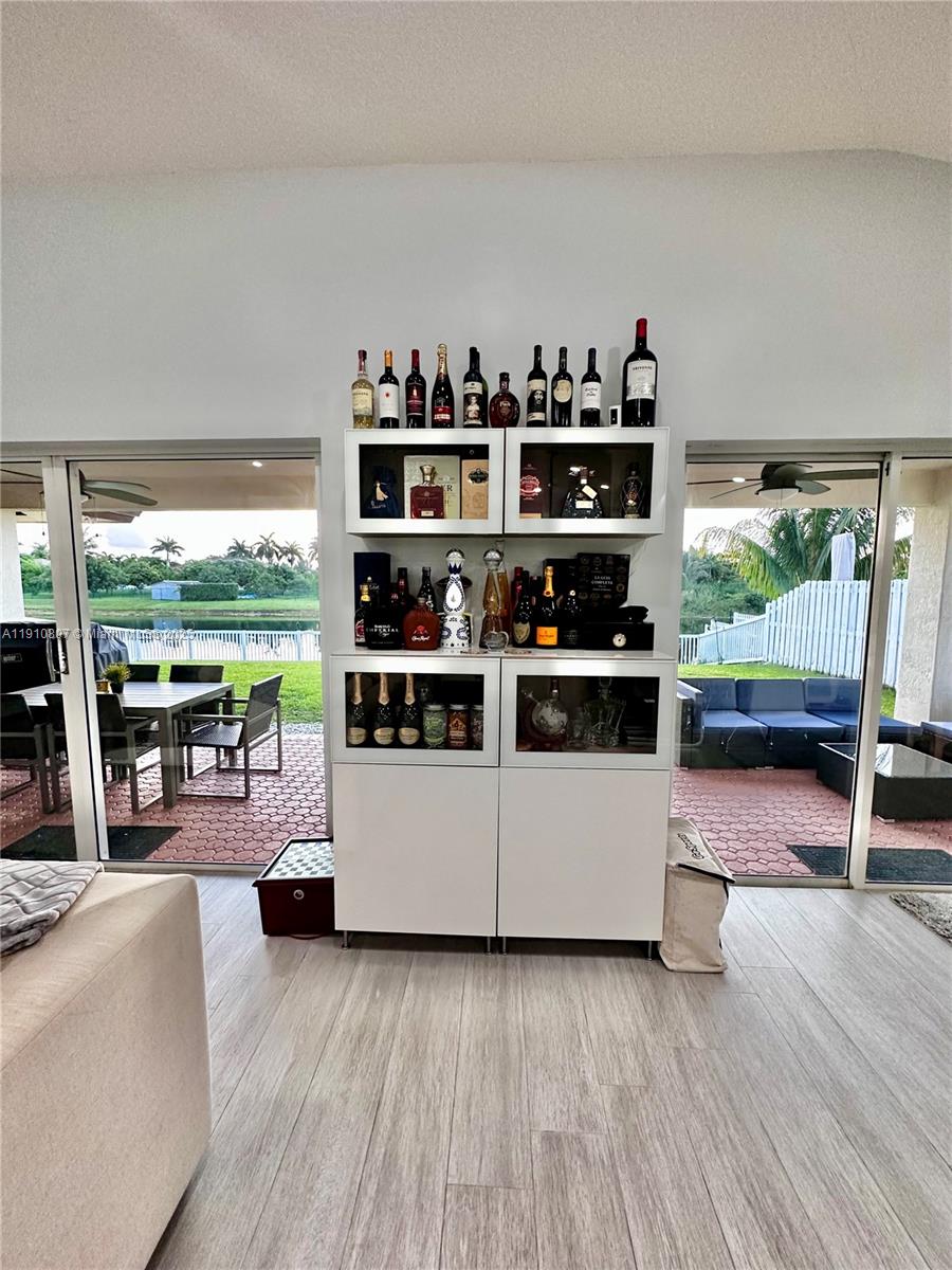 WINDSOR PALMS - Residential Lease