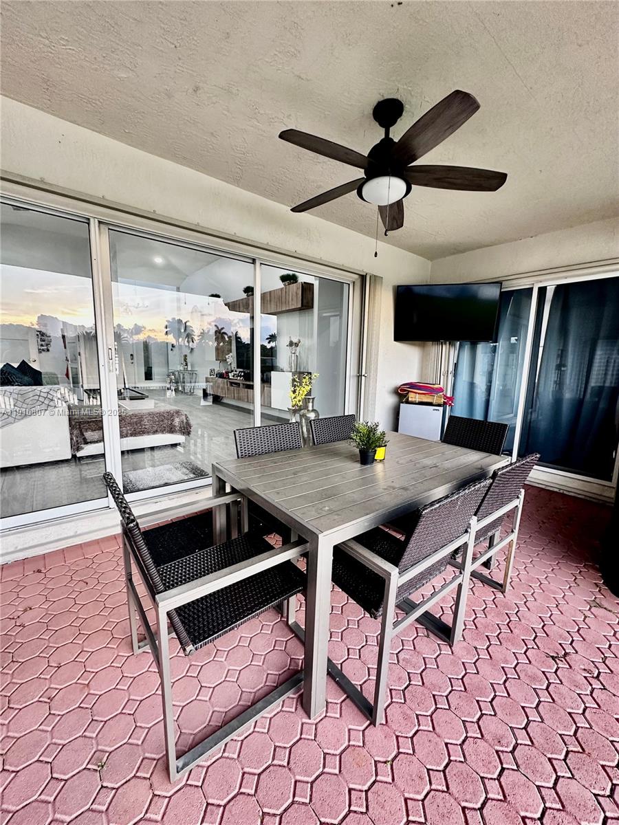 WINDSOR PALMS - Residential Lease