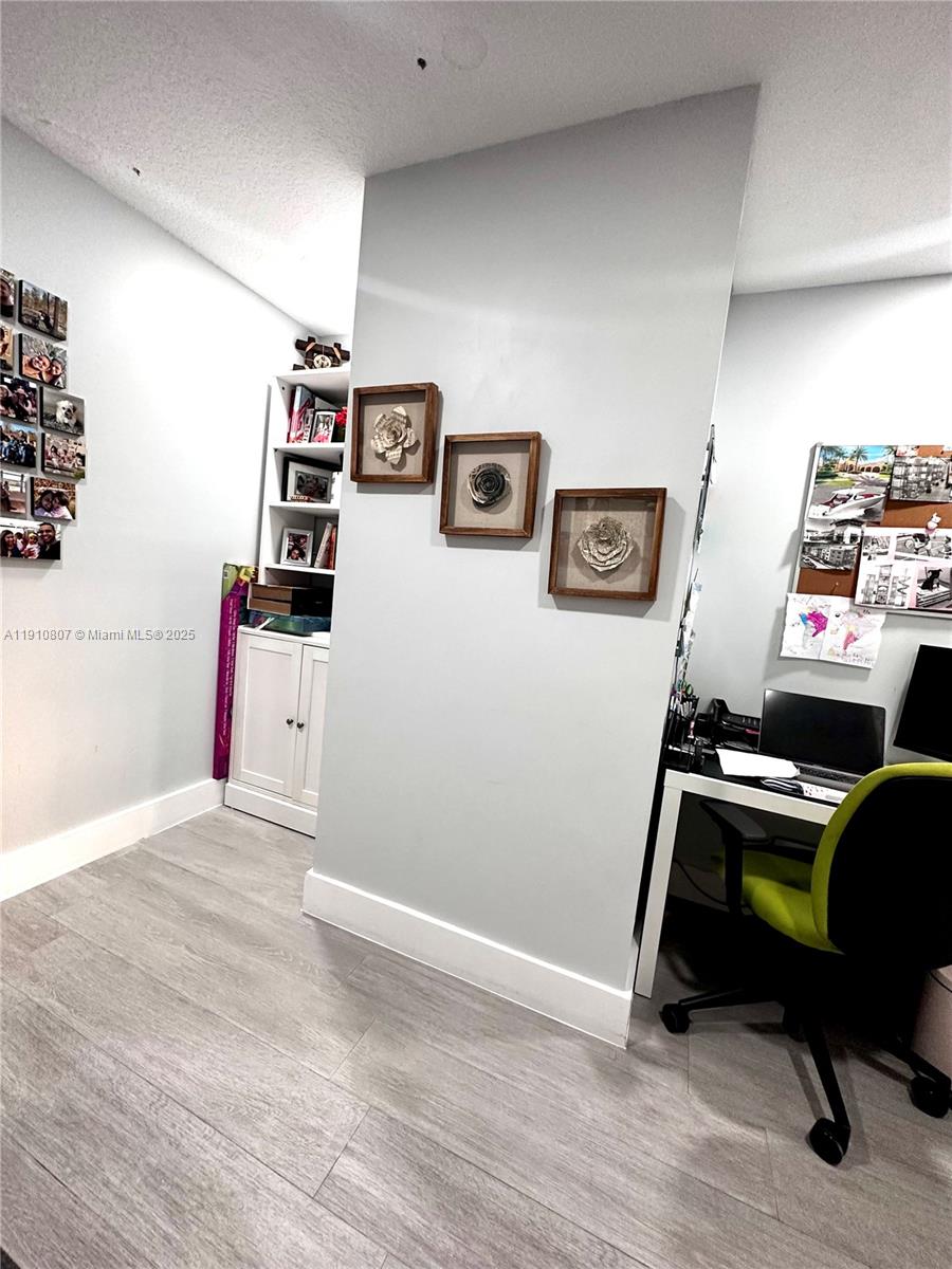 WINDSOR PALMS - Residential Lease