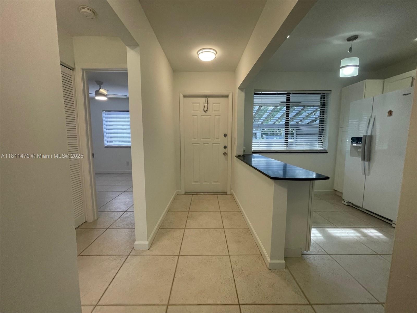 449 Lakeview Dr 2