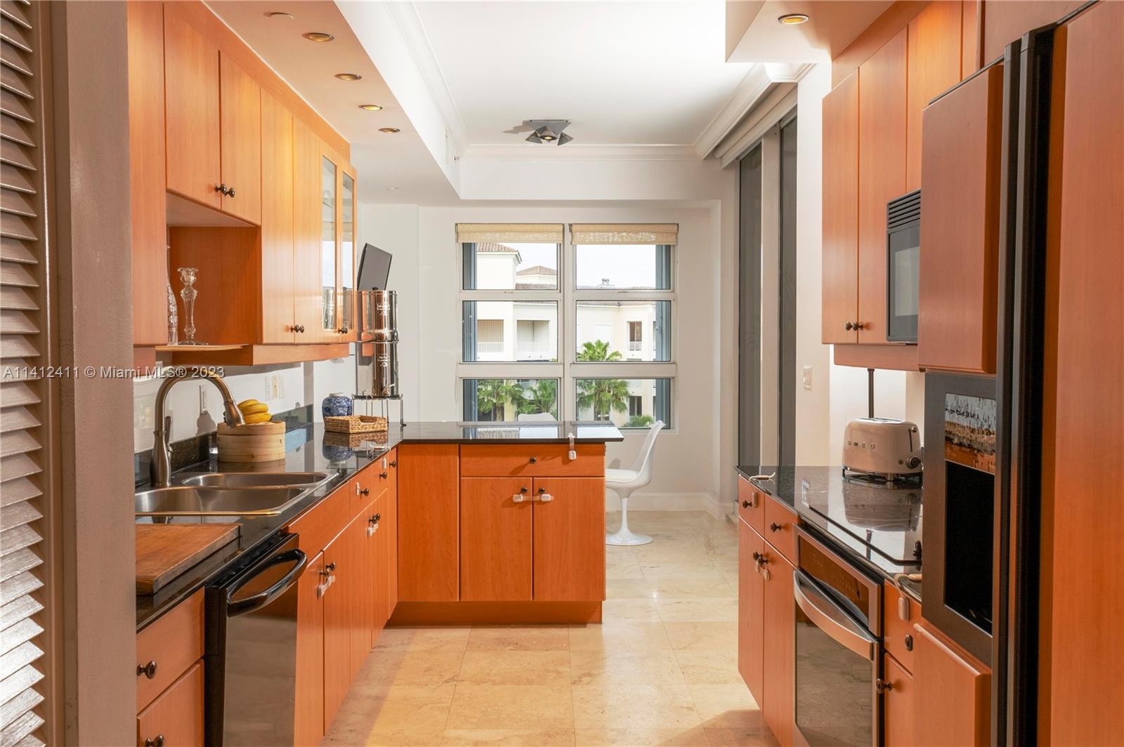 LAKE VILLA ONE CONDO - Residential