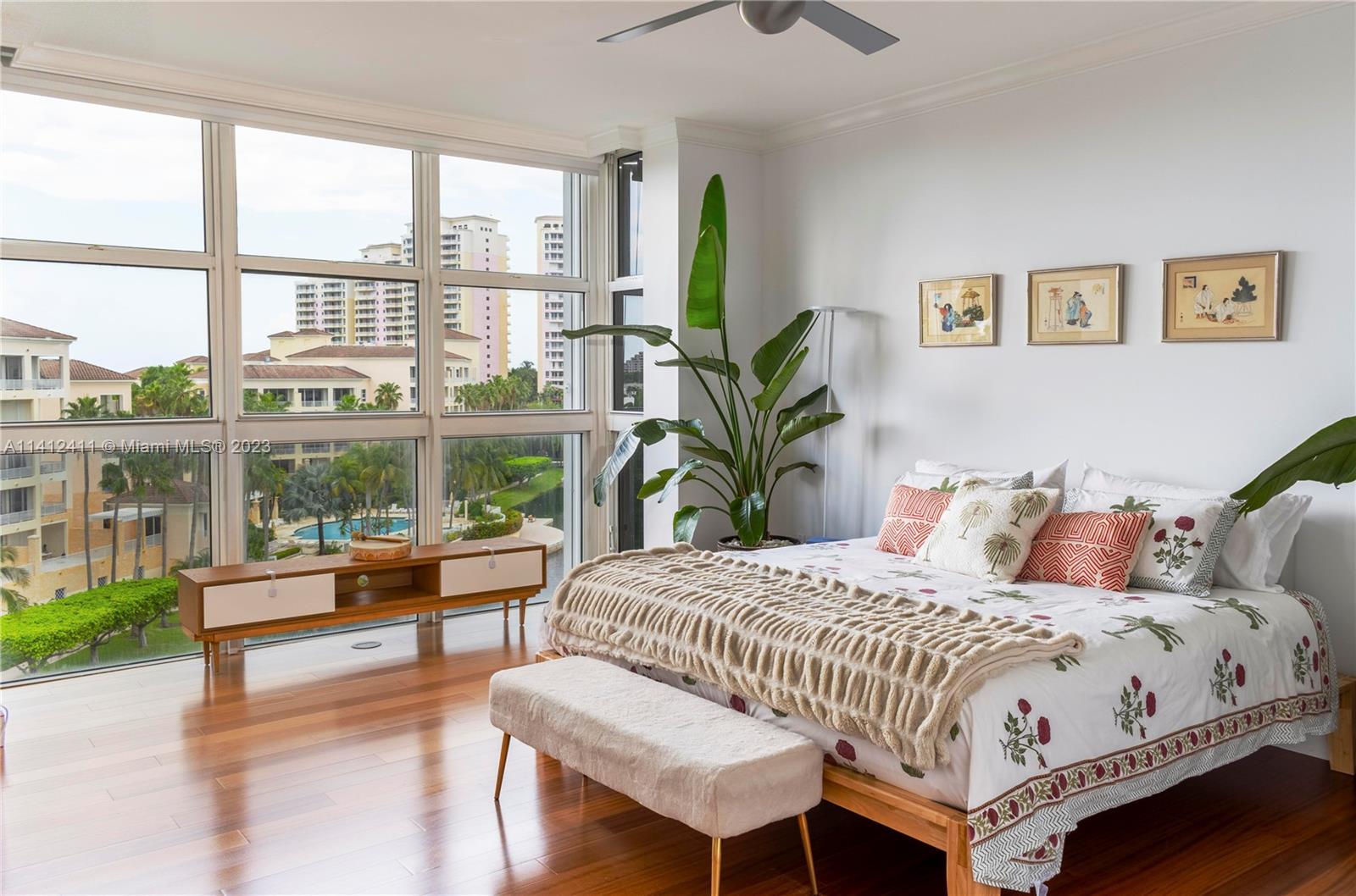 LAKE VILLA ONE CONDO - Residential