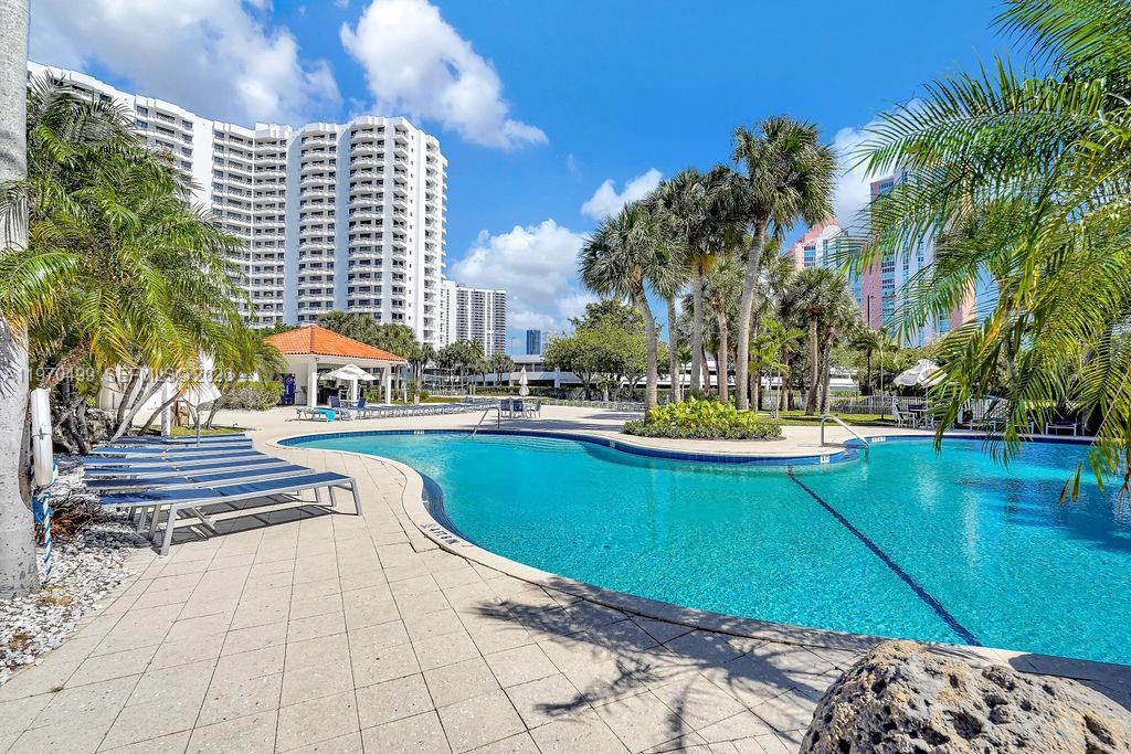 PARC CENTRAL AVENTURA SOU - Residential