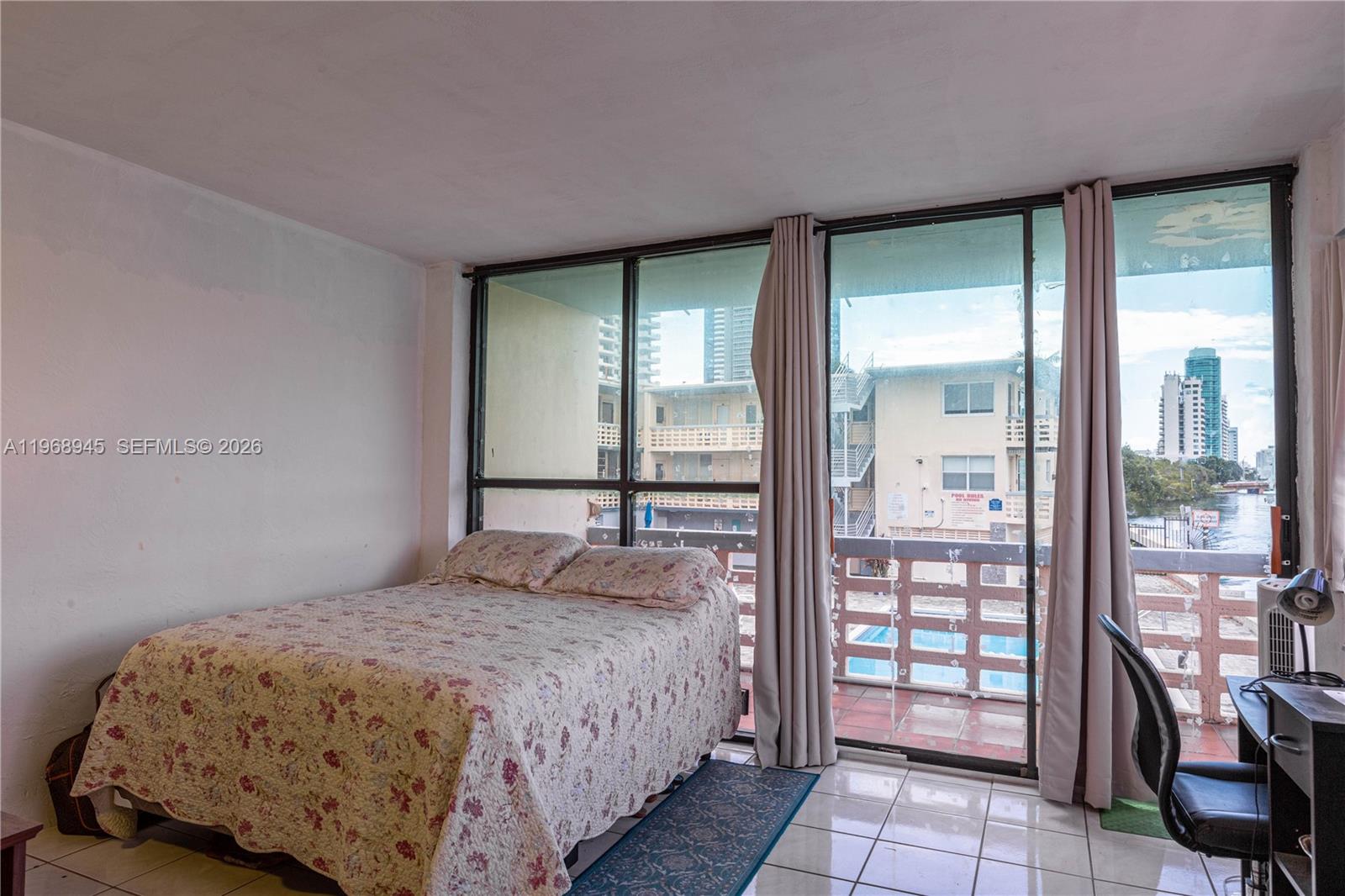 6484 indian creek 132