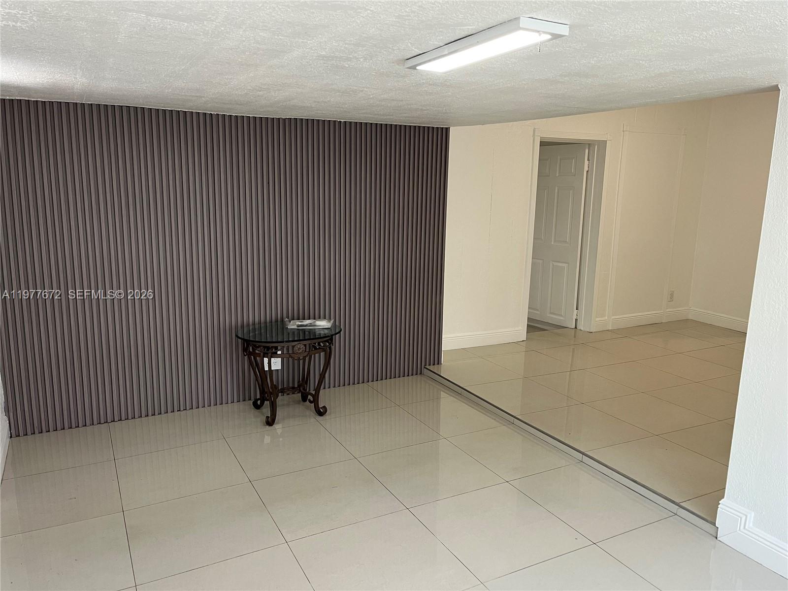 HOLLYWOOD BEACH GARDENS - Residential Lease