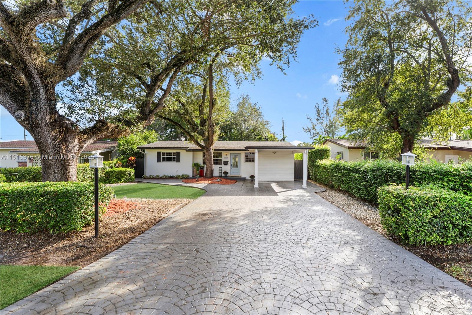 SUNSET ESTATES - Residential