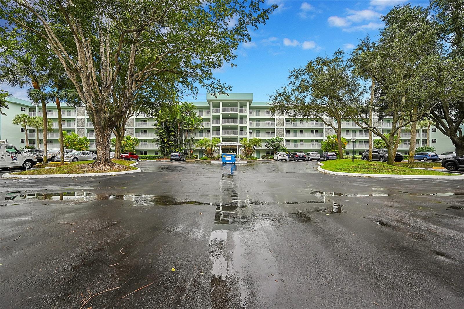 Nestled in one of the most beautiful sections of Palm Aire with Golf and water views, this lovely 3 bed 2.5 bath condo awaits your personal touches. Close to shopping, casino and restaurants, there are two pools and clubhouses within easy walking distance. This section 12 is approved for all ages and up to two pets, with some restrictions!
