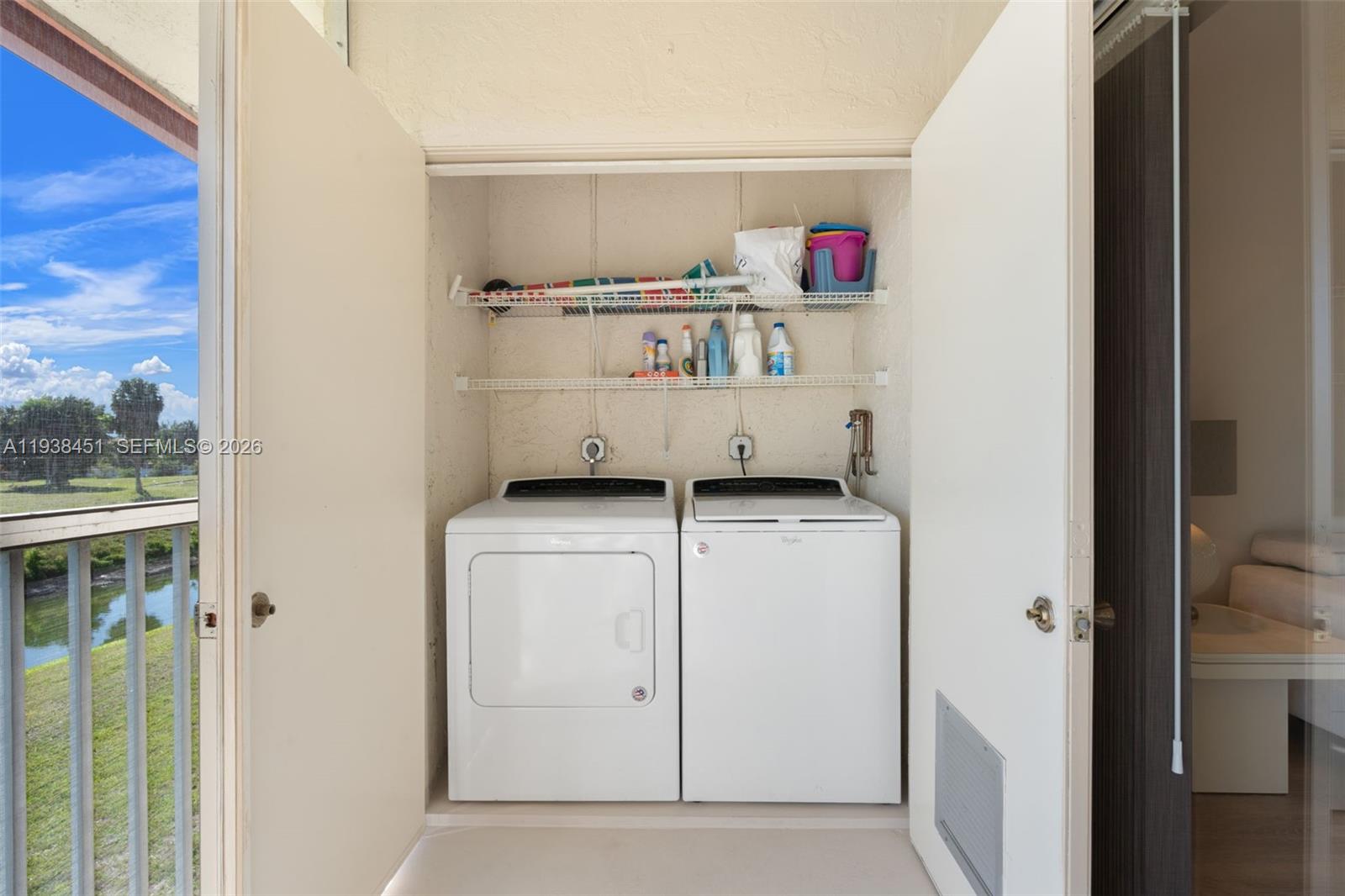 GOLFSIDE - Residential