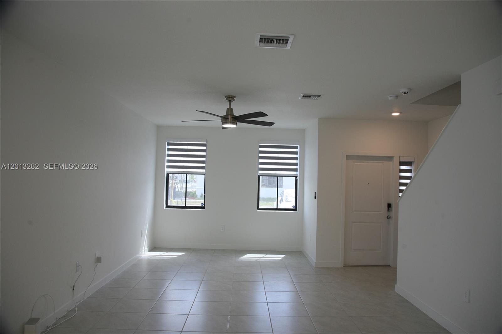 MIAMI LAND AND DEVELOPMEN - Residential Lease
