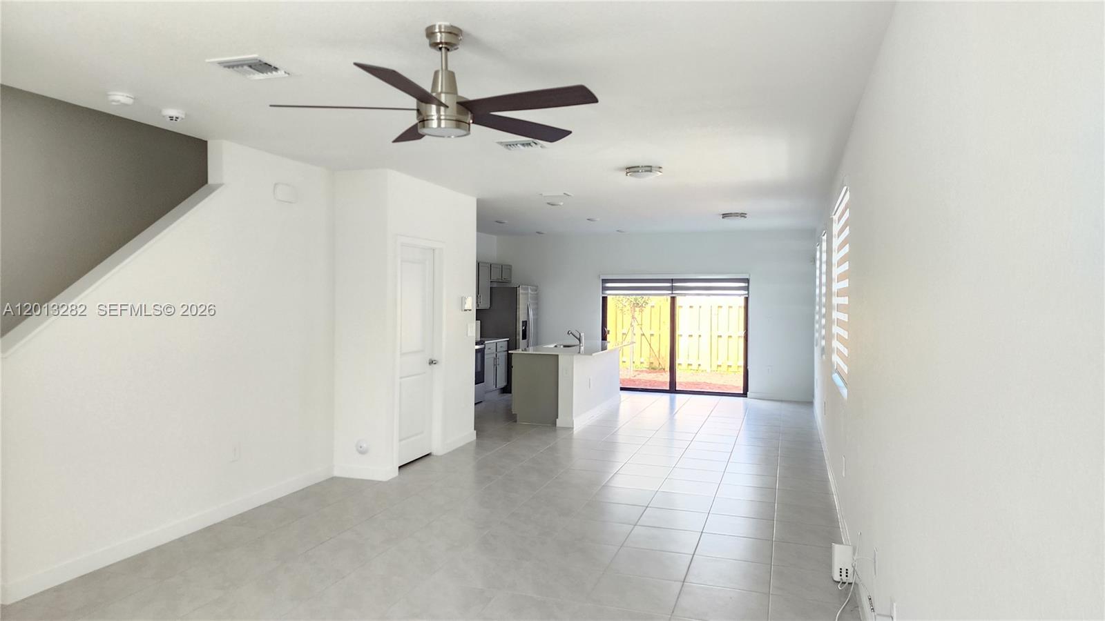 MIAMI LAND AND DEVELOPMEN - Residential Lease