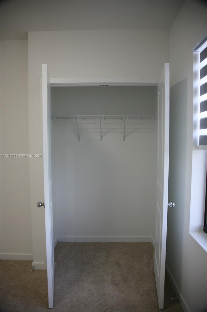 MIAMI LAND AND DEVELOPMEN - Residential Lease
