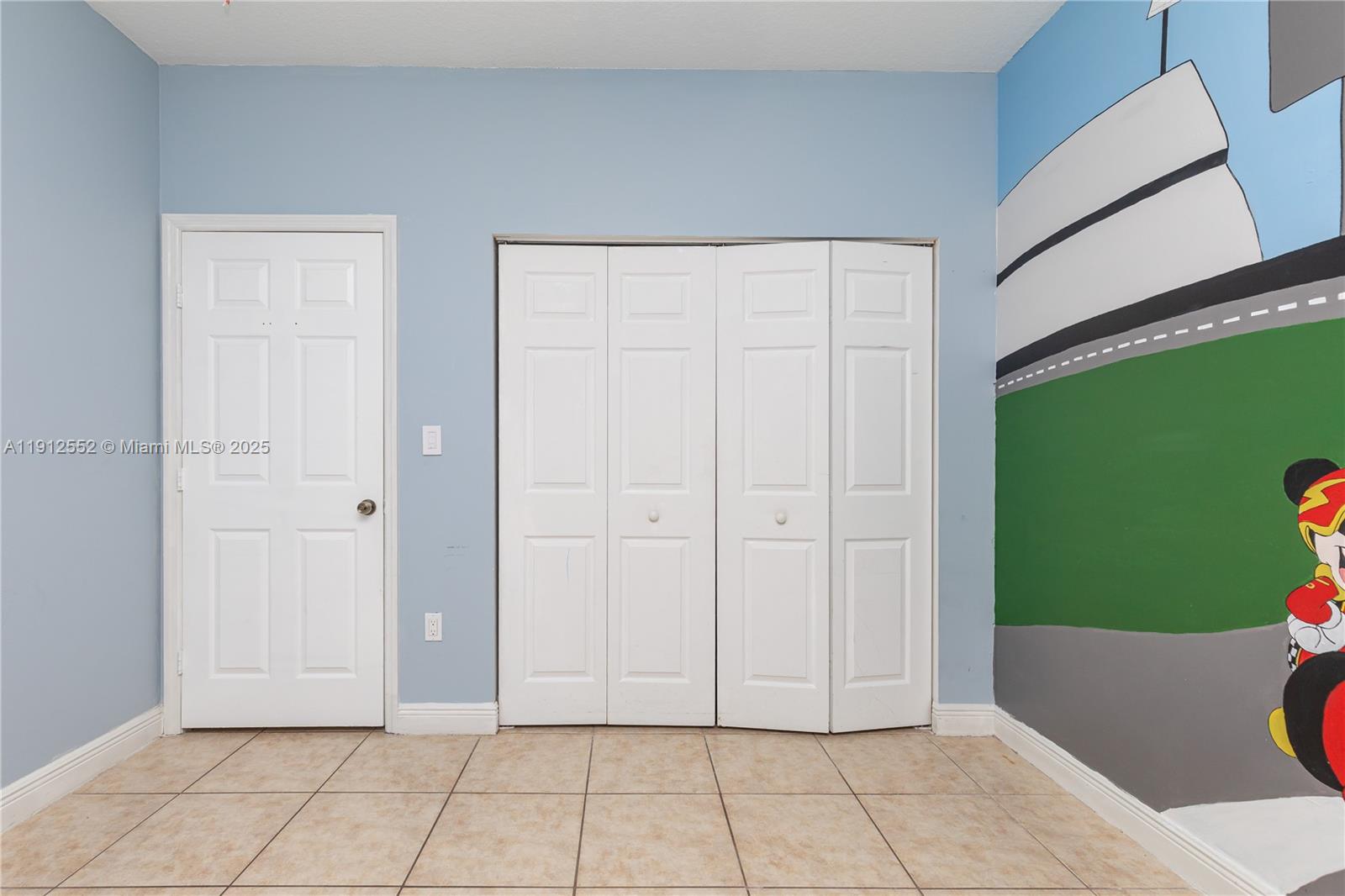 VALENCIA GROVES ESTATES - Residential