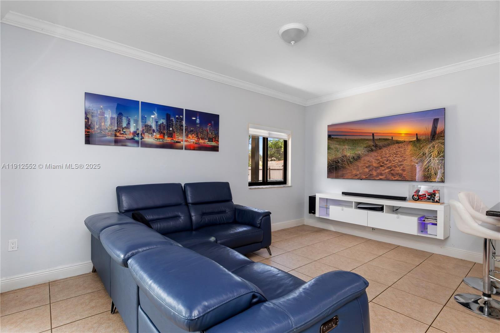 VALENCIA GROVES ESTATES - Residential