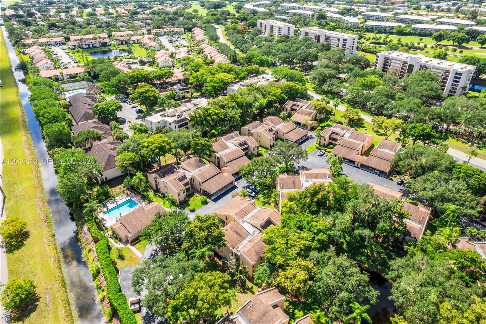 WOODHAVEN EAST CONDO - Residential