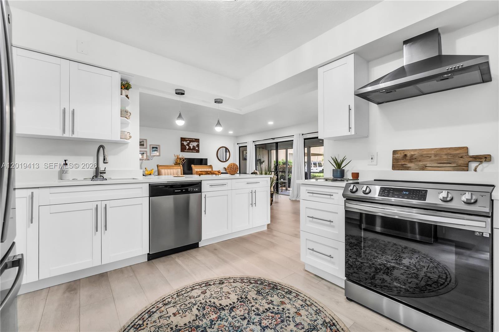 WOODHAVEN EAST CONDO - Residential