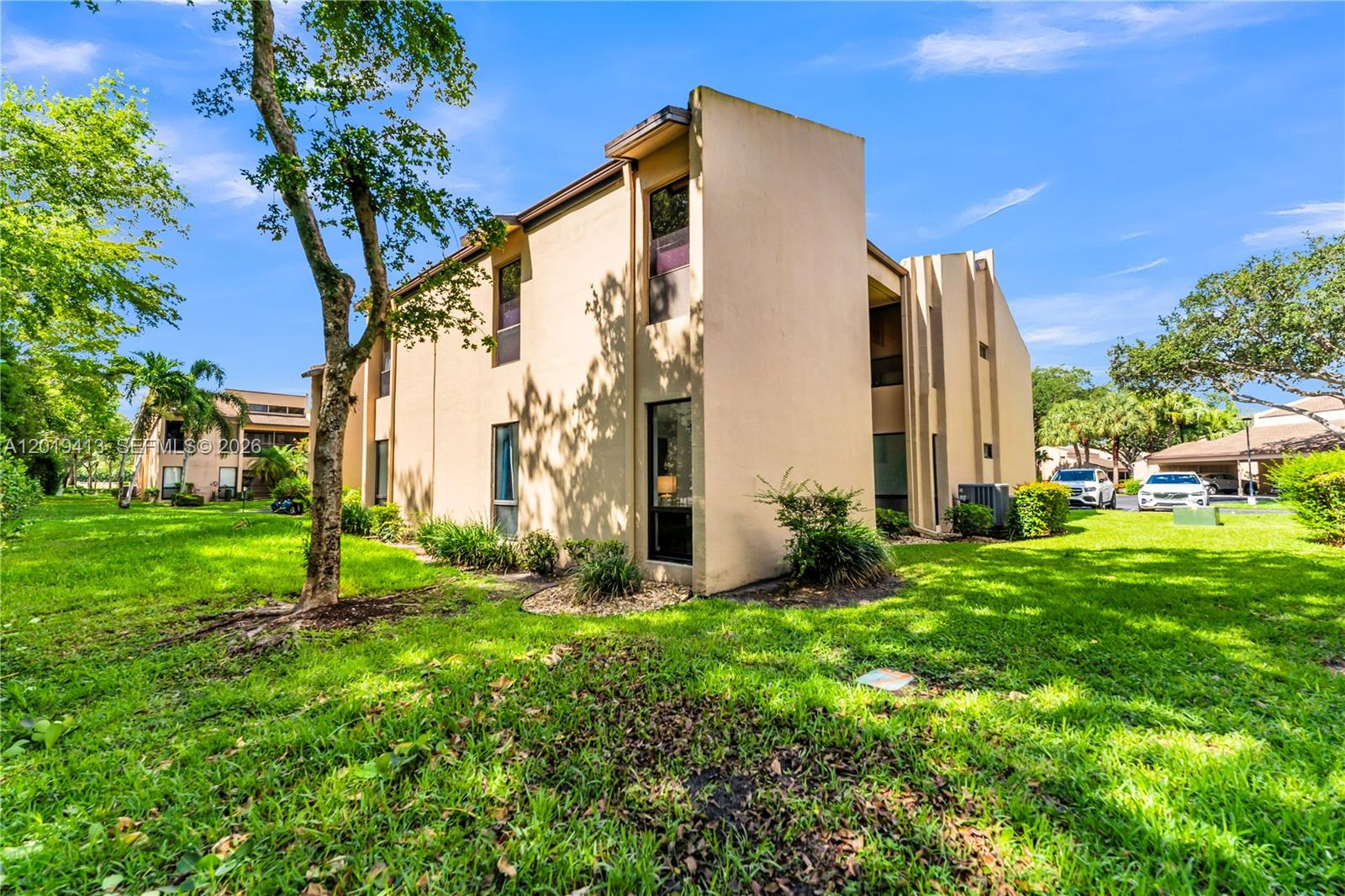 WOODHAVEN EAST CONDO - Residential