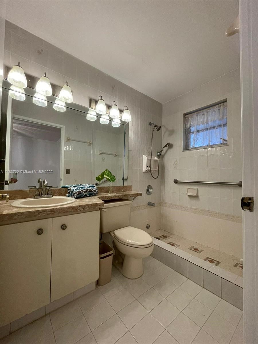 BRISTOL PARK AMEND - Residential