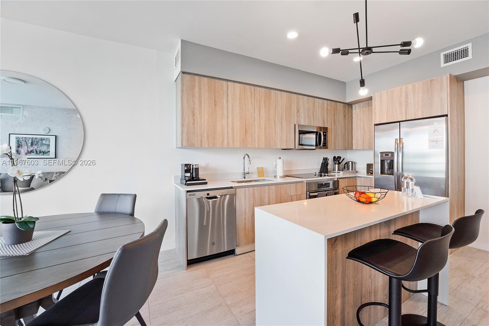 3900 Biscayne Blvd S-218