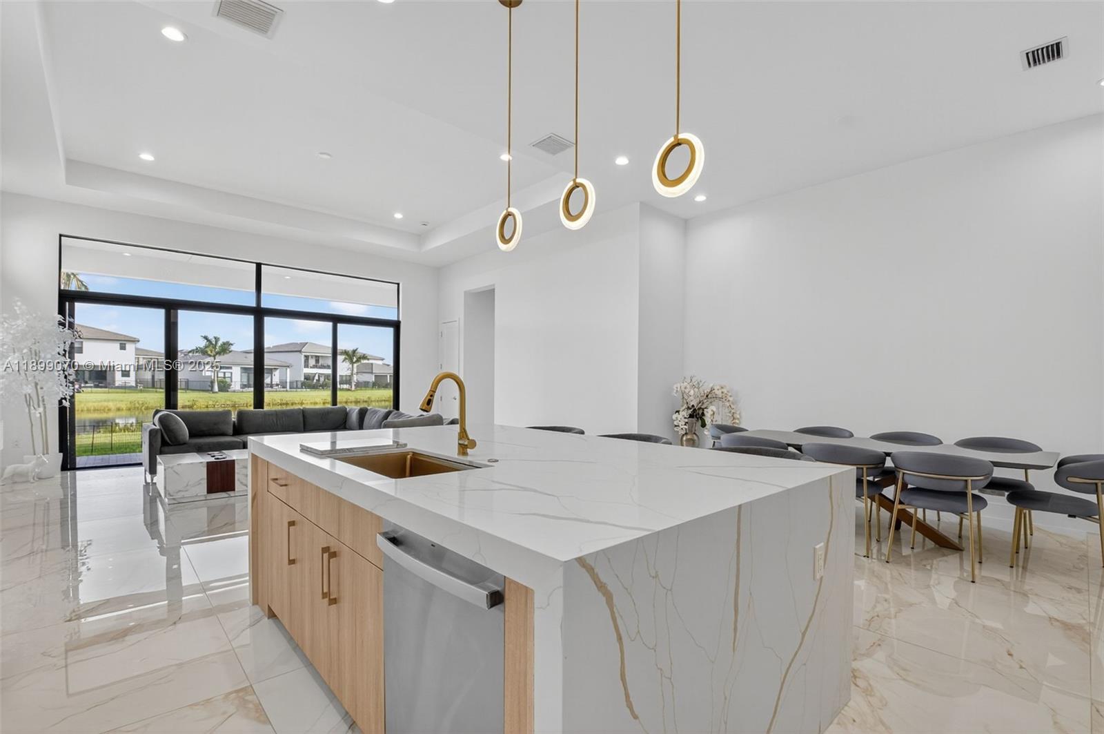 lotus palm - Residential