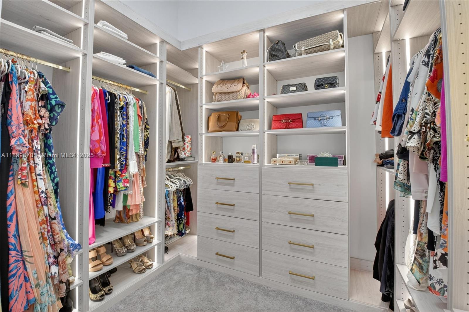 lotus palm - Residential