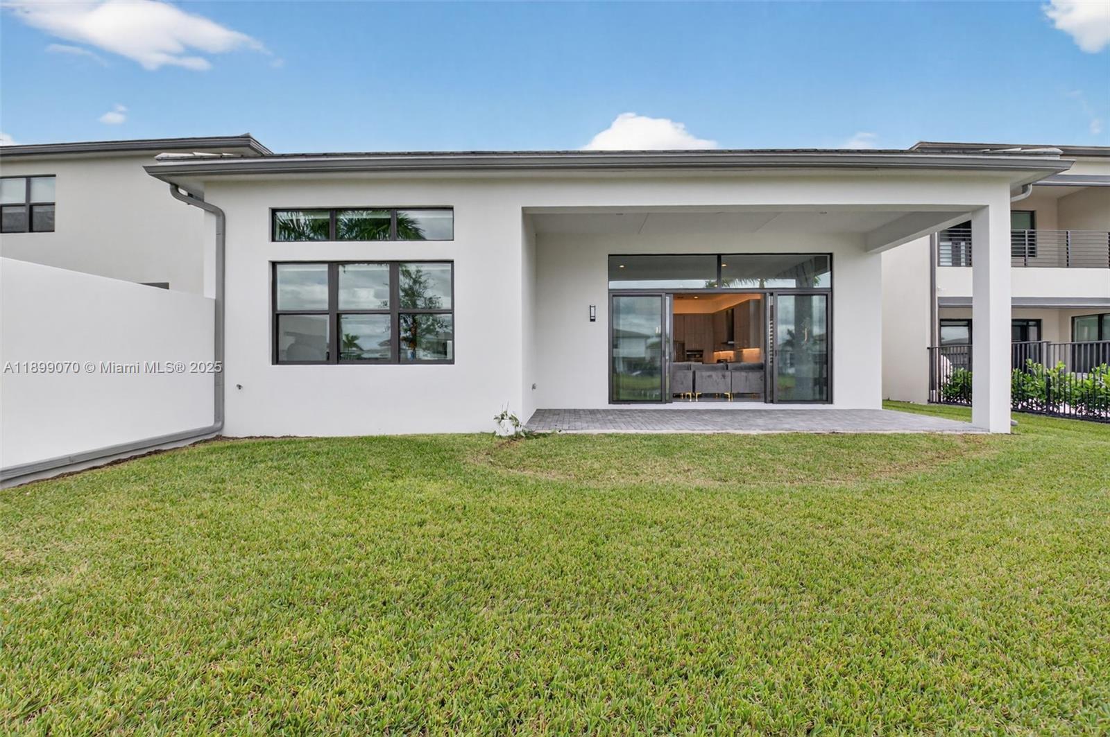 lotus palm - Residential