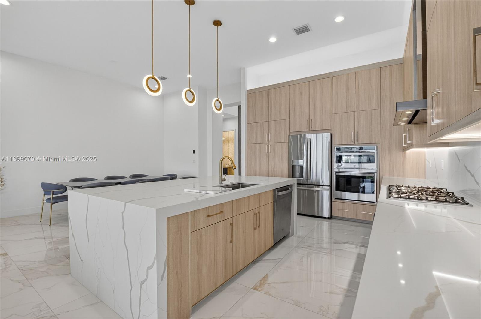 lotus palm - Residential