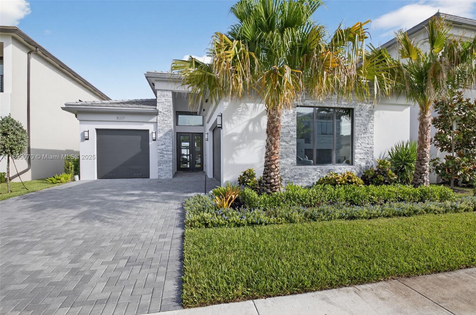 lotus palm - Residential