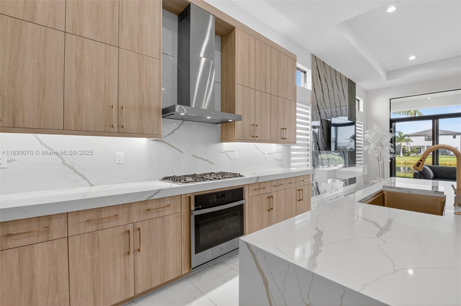 lotus palm - Residential