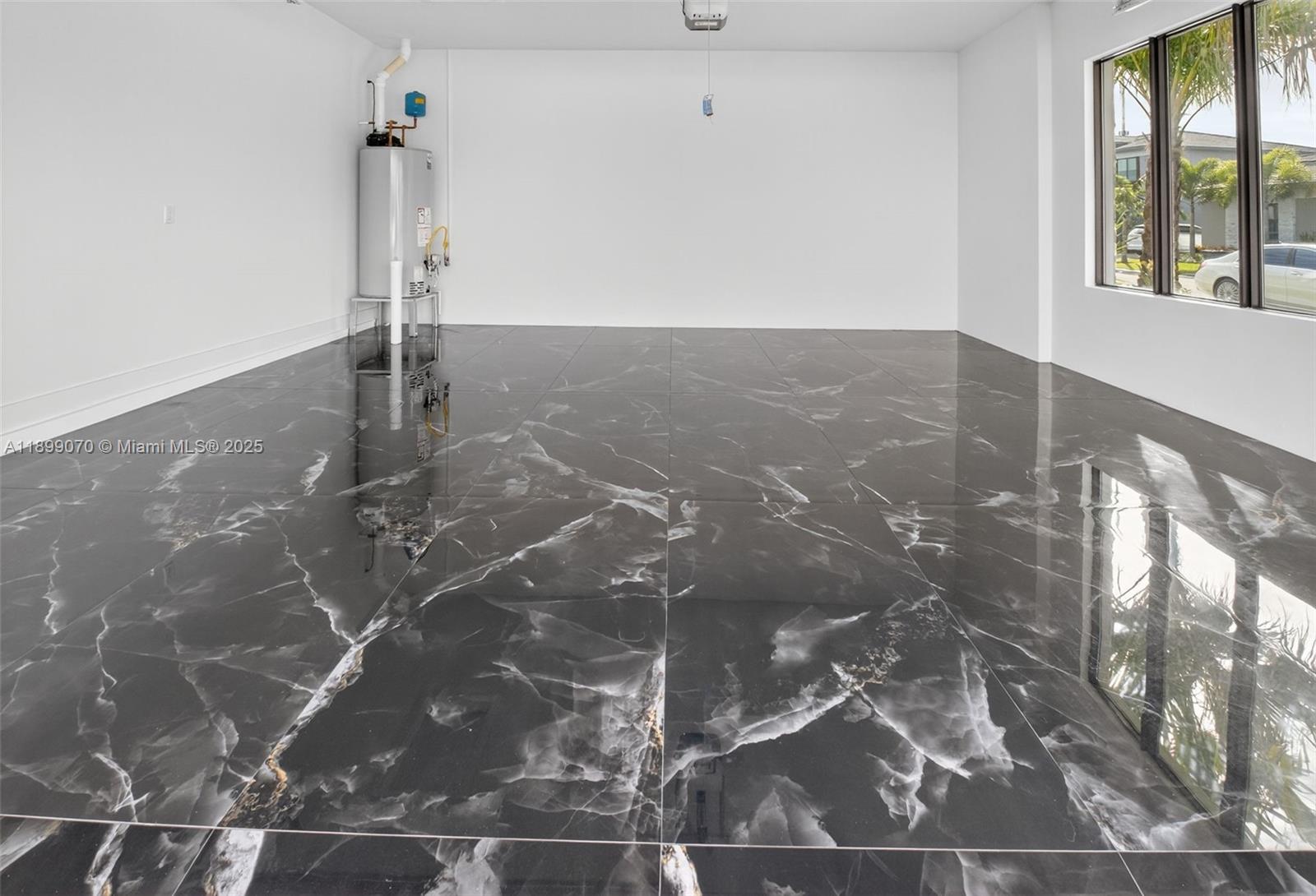 lotus palm - Residential