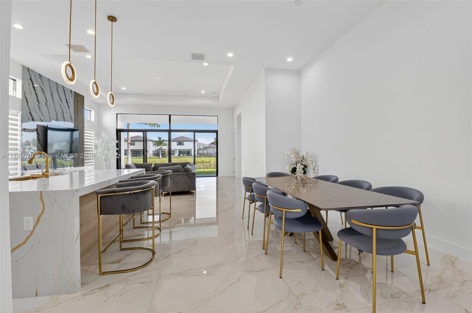 lotus palm - Residential